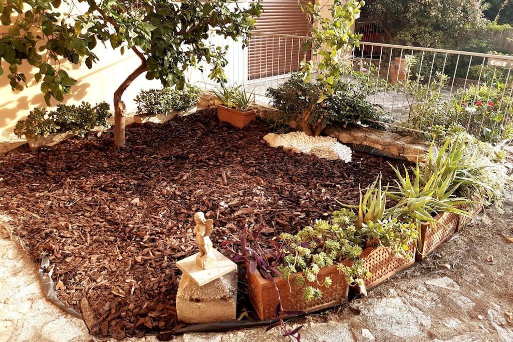 Casa Con Giardino: Varraze Exterior foto